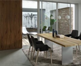 Esstisch und Schreibtisch in Einem - Homeoffice im Esszimmer | COMNATA informiert